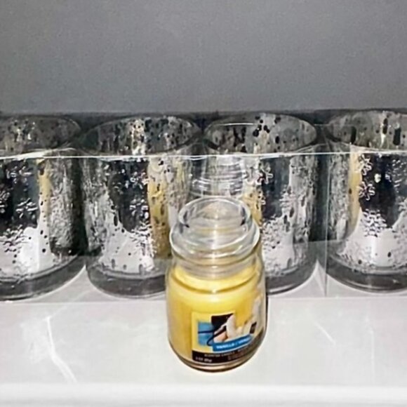 Silver Mercury Glass Tumblers Embossed Snowflake Pattern  NEW - Picture 2 of 7